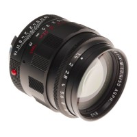 Pre-owned Leica Summilux-M 50mm f/1.4 Black Chrome (11688)
