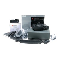 Pre-owned Leica M Monochrom CCD Body (10760), Boxed