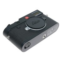 Pre-owned Leica M10-R Body, Black Chrome (20002)